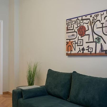 Little Gem: Modern Urban Retreat Apartment Athens Exterior photo