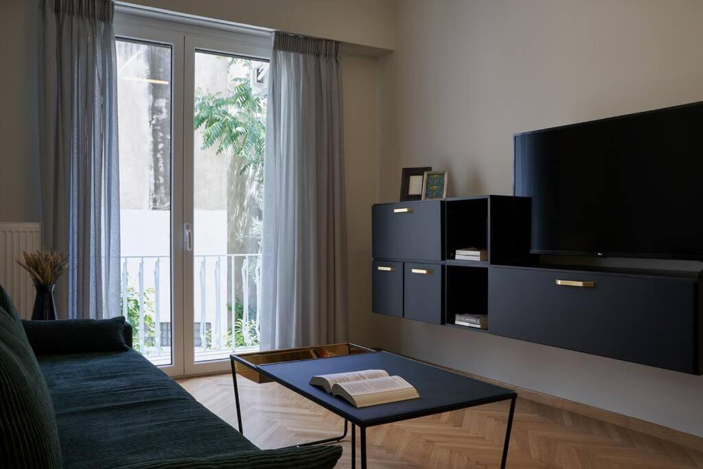 Little Gem: Modern Urban Retreat Apartment Athens Exterior photo